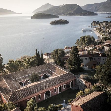Villa Veneziano Suites & Villa نيدري المظهر الخارجي الصورة