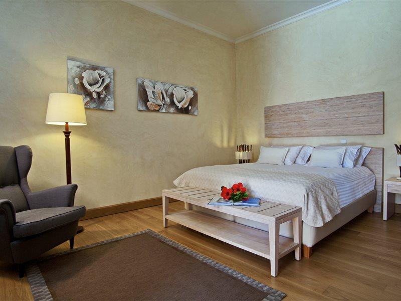 Villa Veneziano Suites & Villa نيدري المظهر الخارجي الصورة