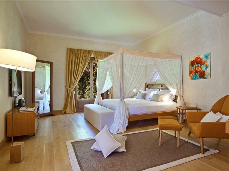 Villa Veneziano Suites & Villa نيدري المظهر الخارجي الصورة