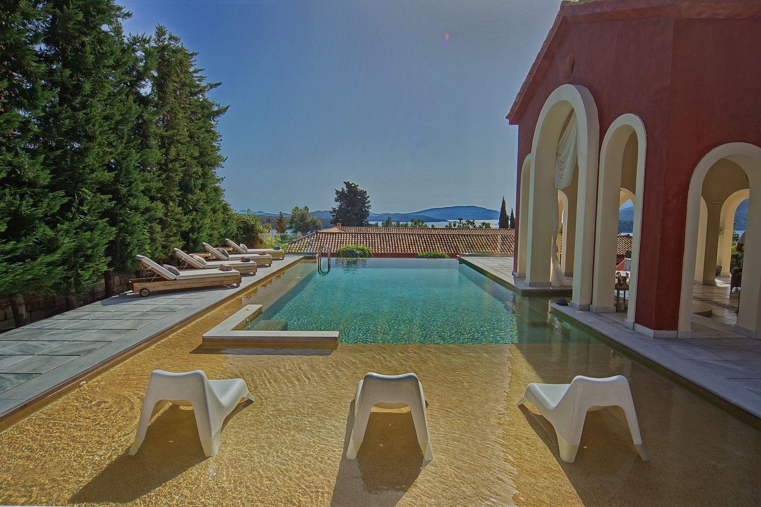 Villa Veneziano Suites & Villa نيدري المظهر الخارجي الصورة