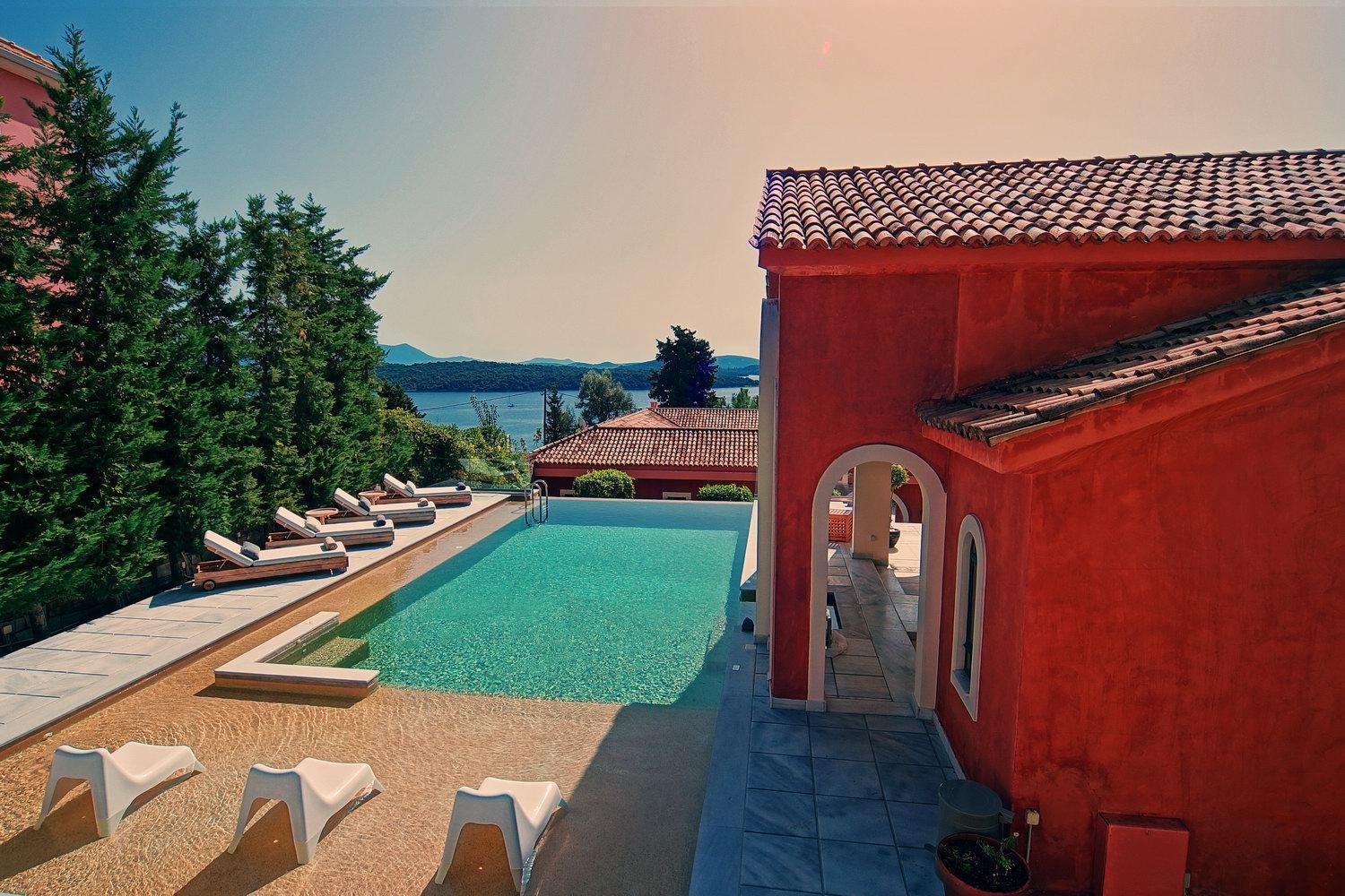 Villa Veneziano Suites & Villa نيدري المظهر الخارجي الصورة