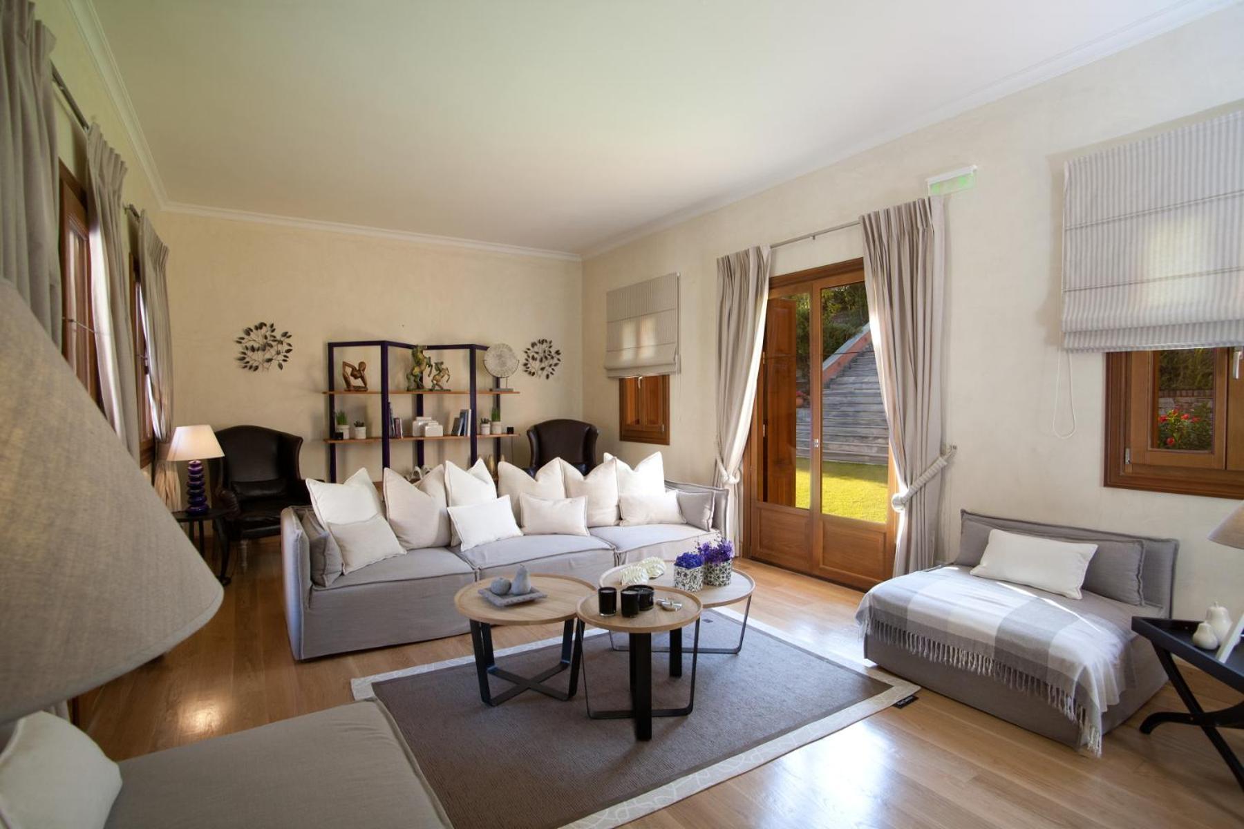 Villa Veneziano Suites & Villa نيدري المظهر الخارجي الصورة